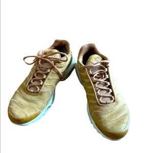 Nike air Max plus flax men’s sz 8.5